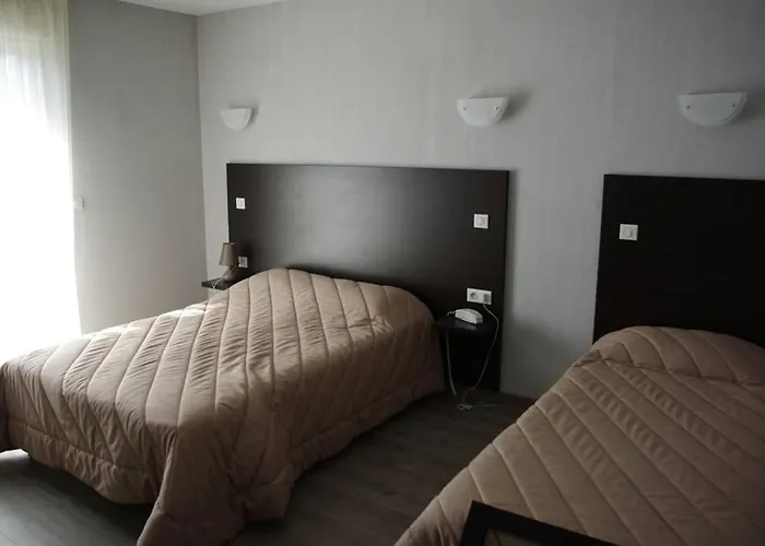 Szálloda De Bordeaux 3*