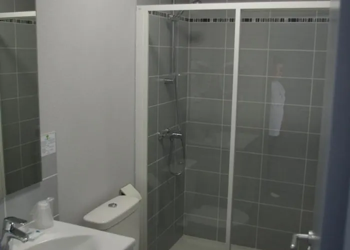 Szálloda De Bordeaux 3*